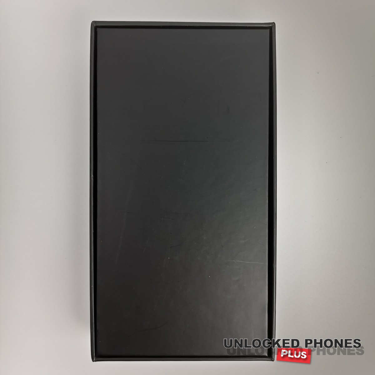 iphone-box-for-iphone-13-pro-black-Unlockedphonesplus-04