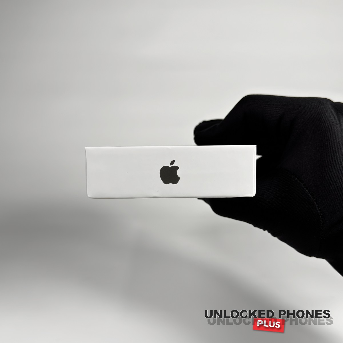 iphone-box-for-iphone-16-pro-black-titanium-Unlockedphonesplus-02